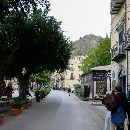 Incao La Strummula House * Cefalù